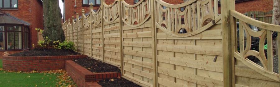 Example Fencing by LCM CONSTRUCTION